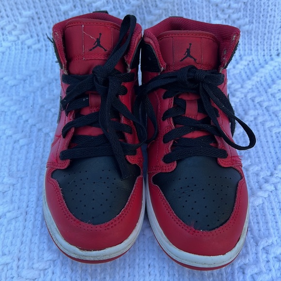 Air Jordan 1 Mid Reverse Bred Nike size 1Y - Picture 3 of 14